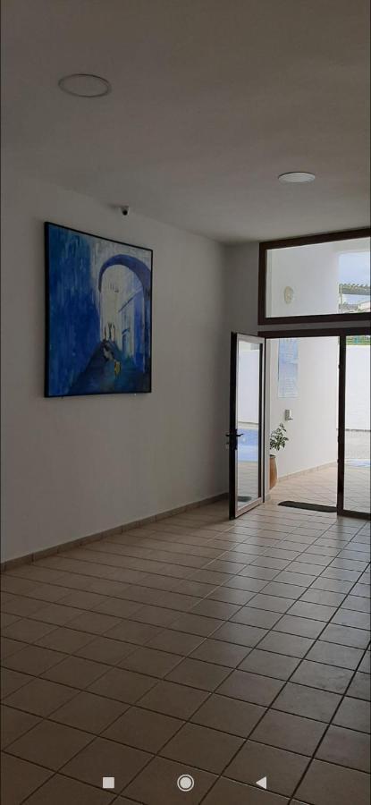 Studio Avec Piscine De Luxe Cabo Negro Ngoại thất bức ảnh
